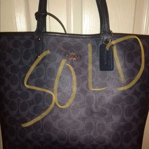 Coach reversible tote !!!SOLD!!!